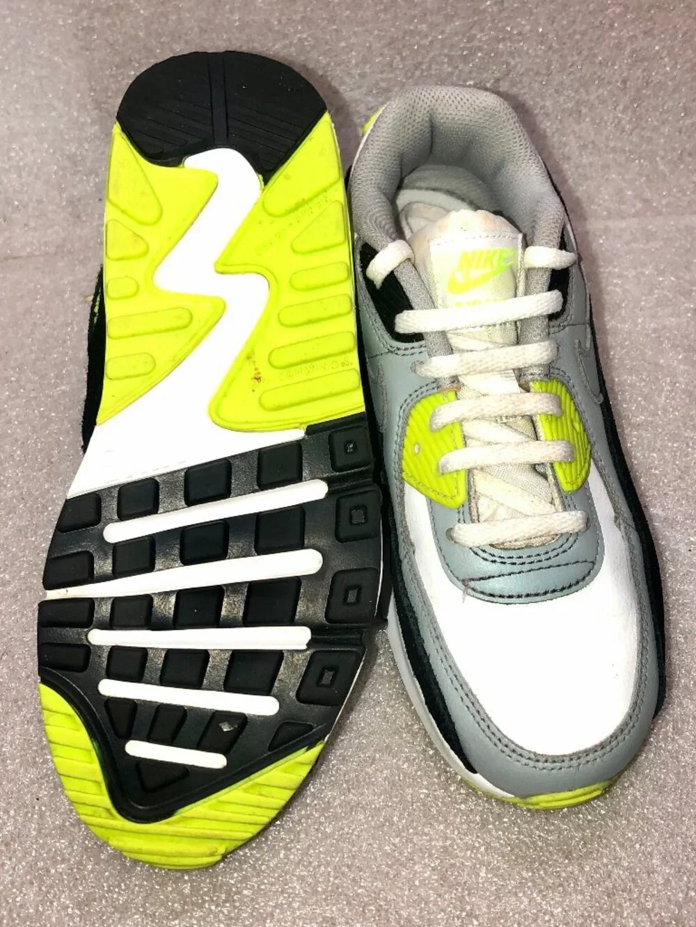 Nike pre owned